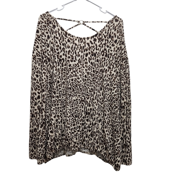 Cato Women's Plus 22/24 Animal Print Leopard Soft Pullover Top Criss Cross Back - Picture 2 of 7